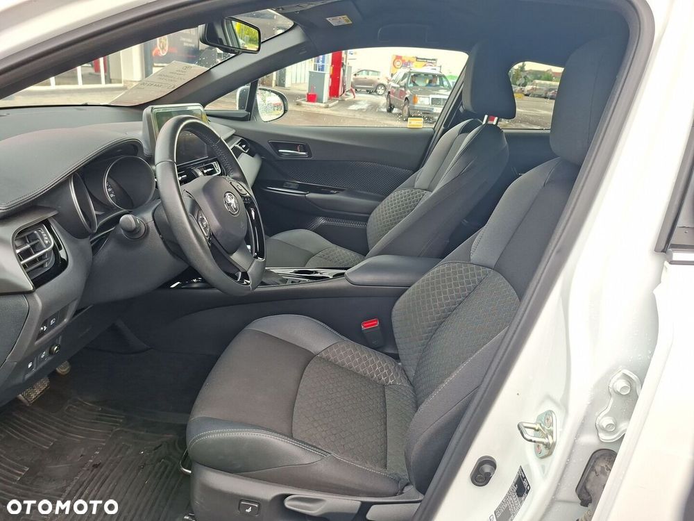 Toyota C-HR 2.0 Hybrid Style - 13