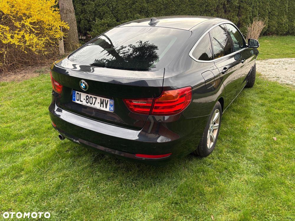 BMW 3GT 320d Sport Line - 8