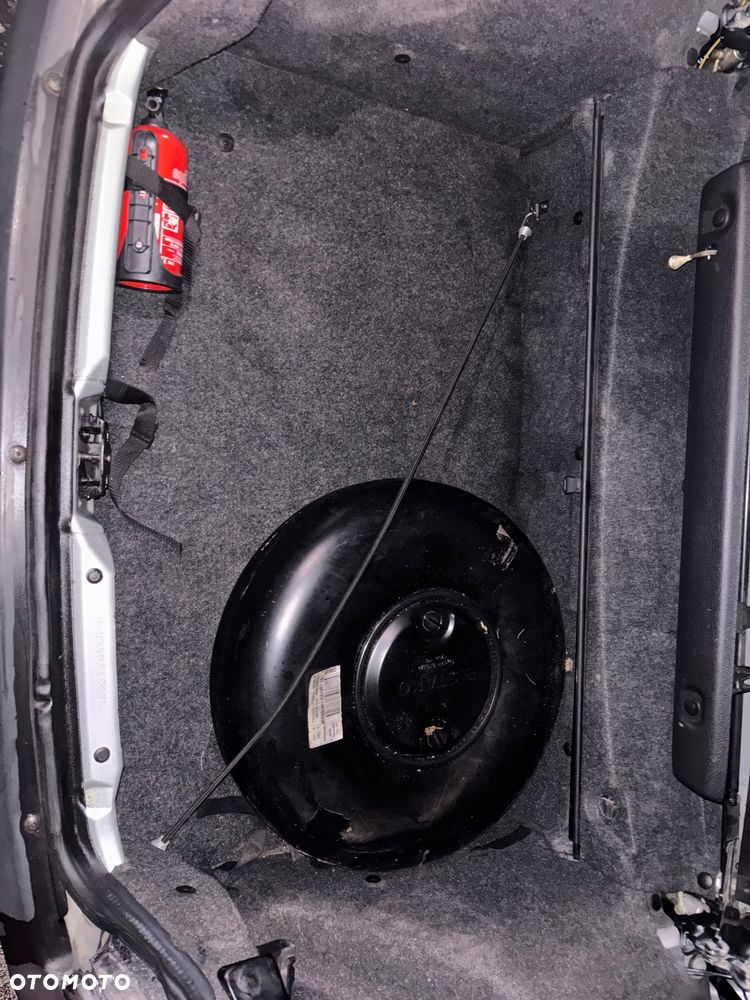 Peugeot 206 CC 1.6 - 14