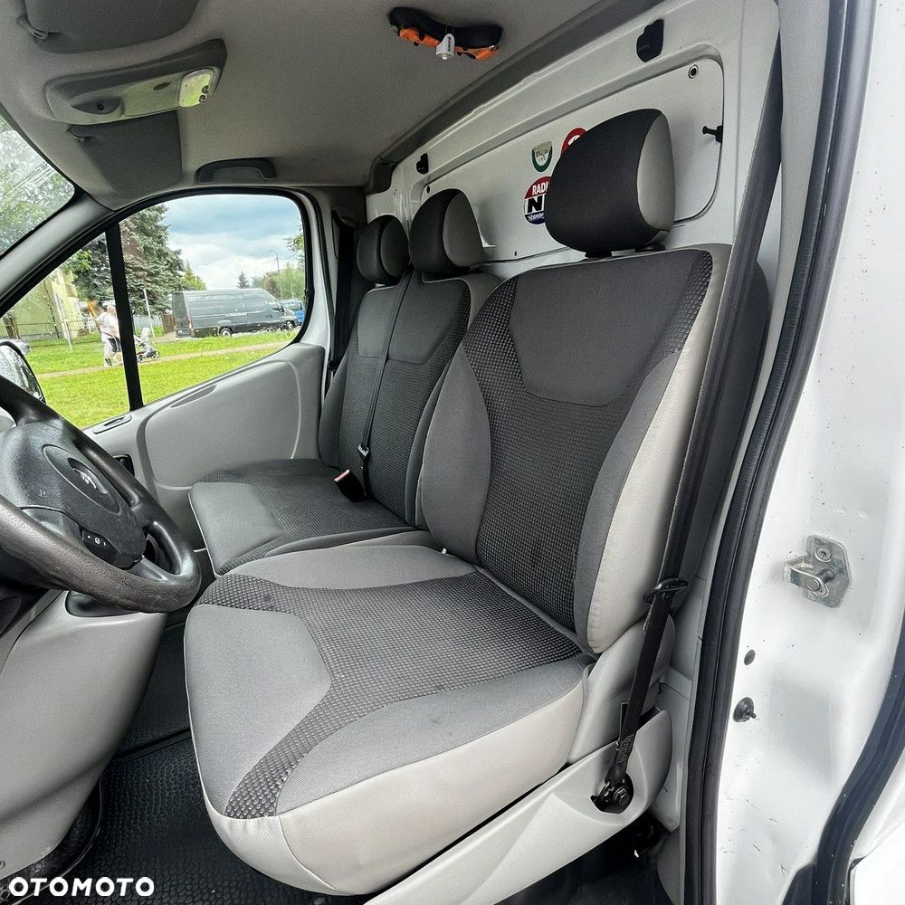 Opel Vivaro - 6