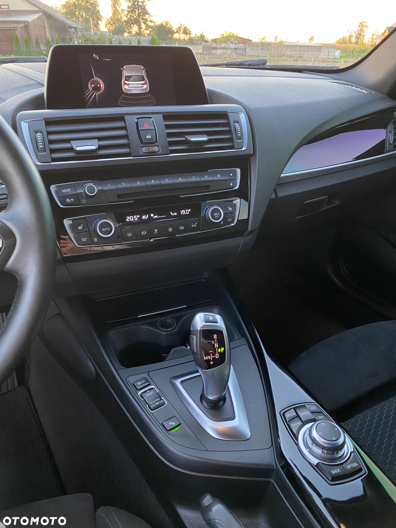 BMW Seria 1 120d M Sport - 9