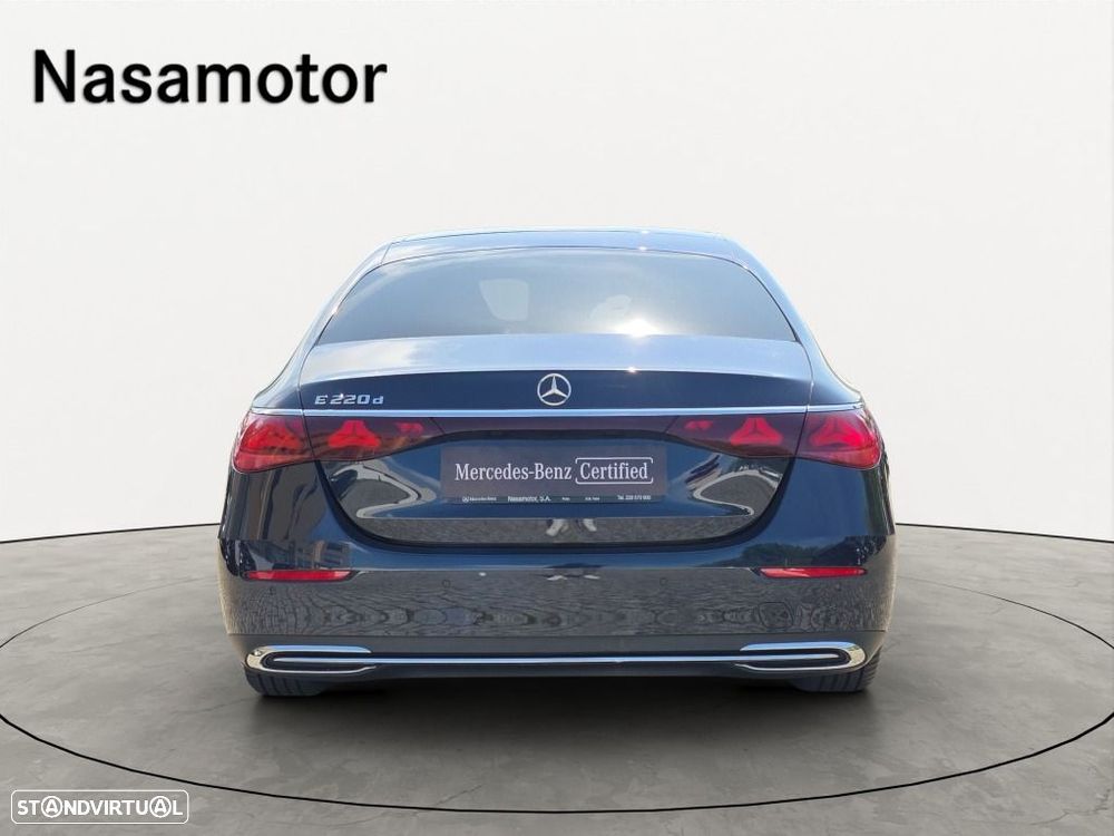 Mercedes-Benz E 220 - 3