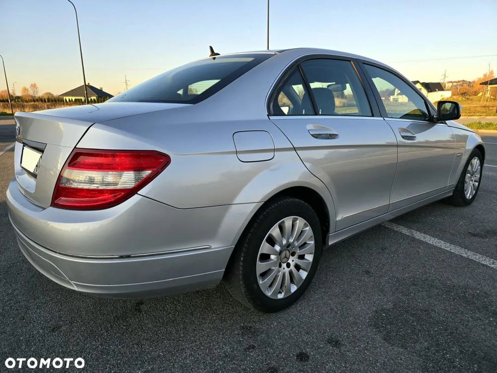 Mercedes-Benz Klasa C 180 Kompressor Avantgarde - 35