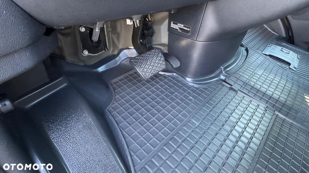 Mercedes-Benz Sprinter - 34