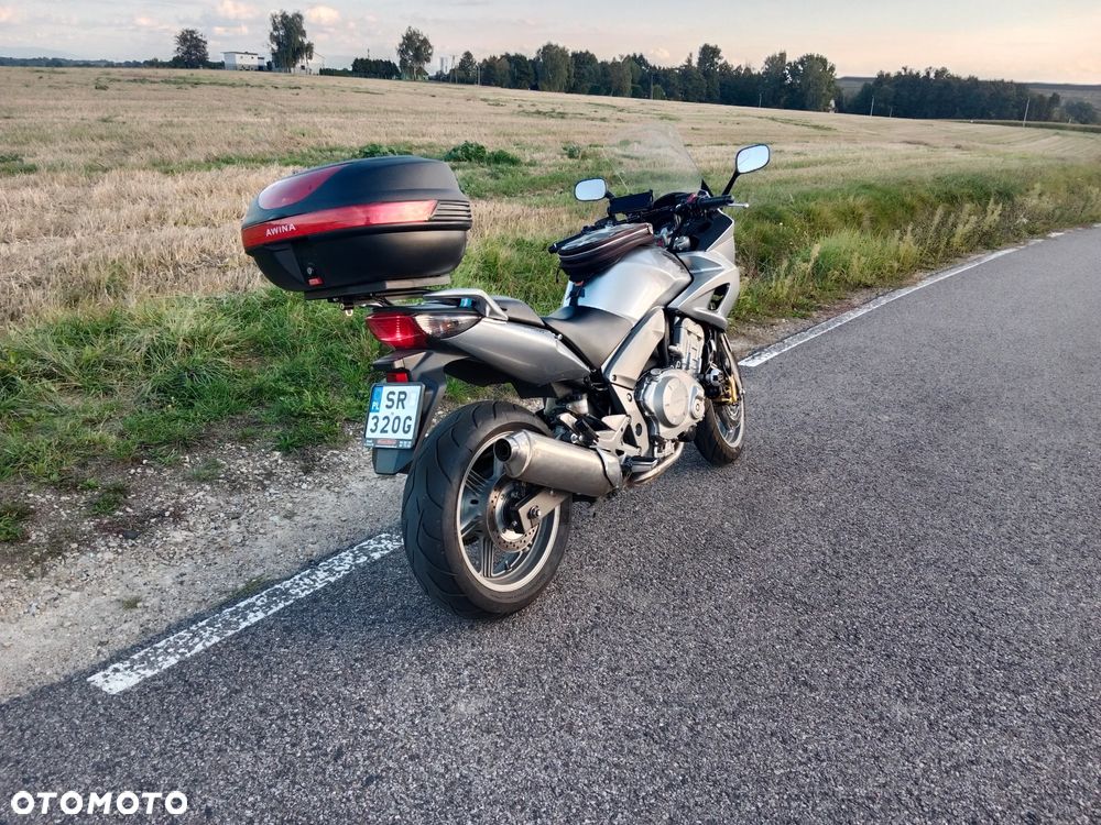 Honda CBF - 6