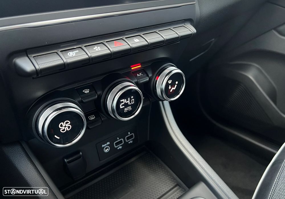 Renault Captur 1.0 TCe Techno Bi-Fuel - 19