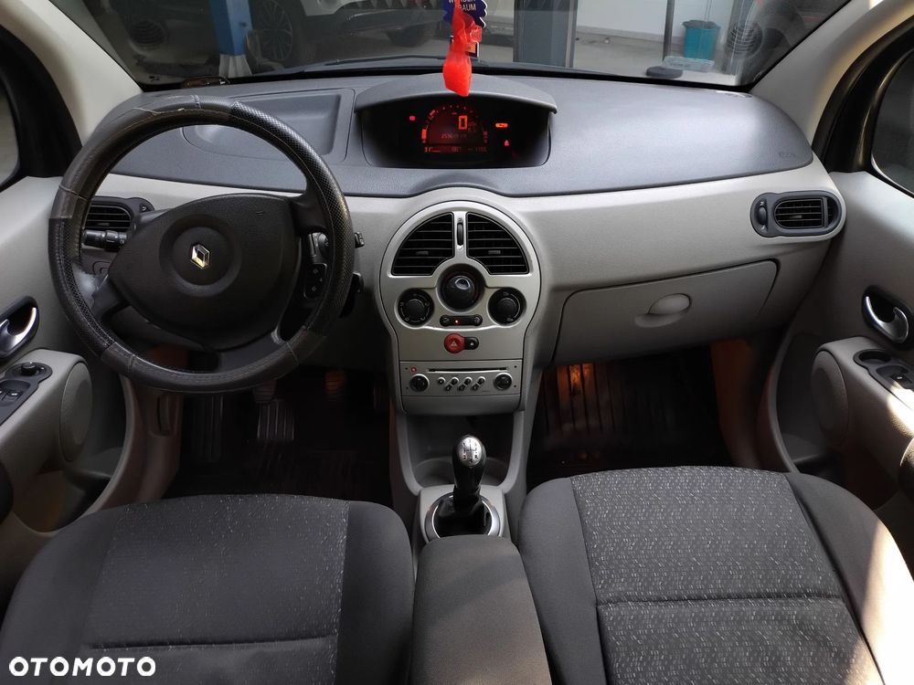 Renault Modus 1.6 Luxe Expression - 19