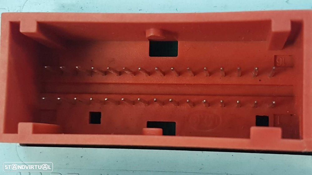 TELA/ECRÃ MULTIFUNÇÕES RENAULT MEGANE II BERLINA 5P CONFORT DYNAMIQUE - 4