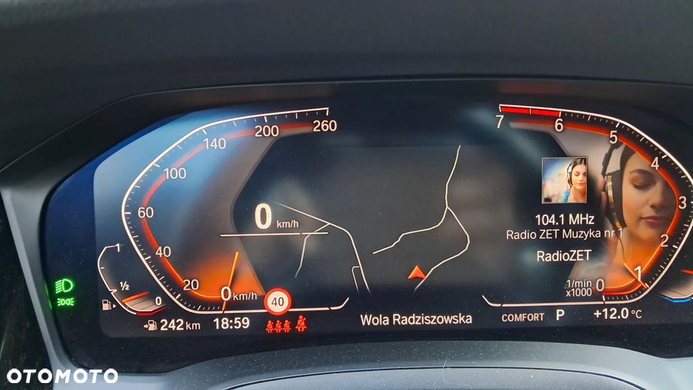 BMW Seria 3 330i M Sport - 3