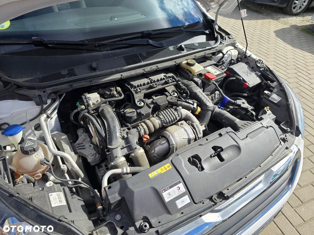 Peugeot 308 - 16