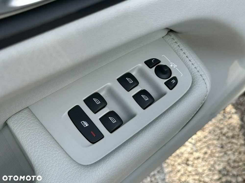 Volvo XC 60 - 15