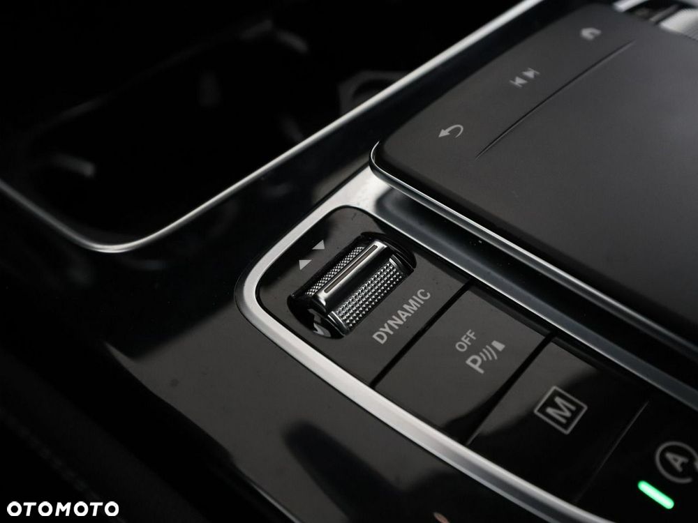 Mercedes-Benz GLC 220 d 4Matic 9G-TRONIC - 32