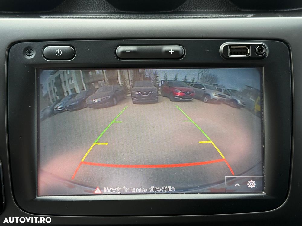 Dacia Duster 1.6 SCe Prestige jante 17" - 36