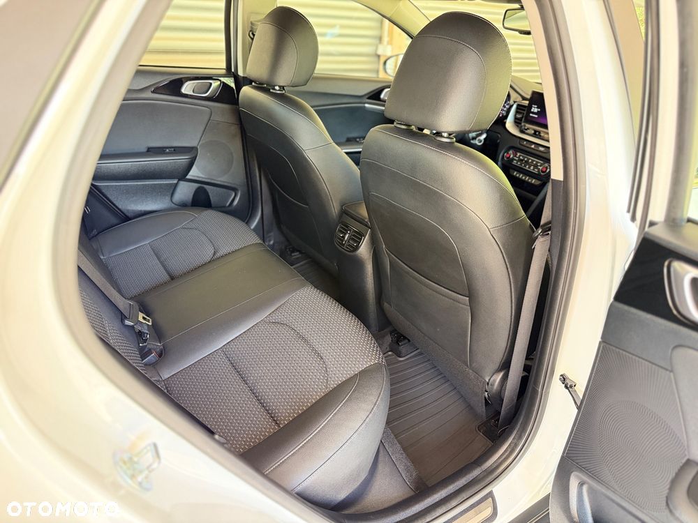 Kia XCeed 1.4 T-GDI OPF DCT7 JBL SOUND EDITION - 40