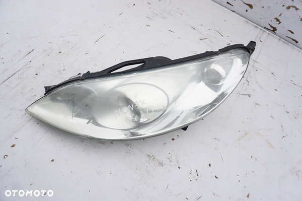 LAMPA LEWY PRZÓD XENON PEUGEOT 407