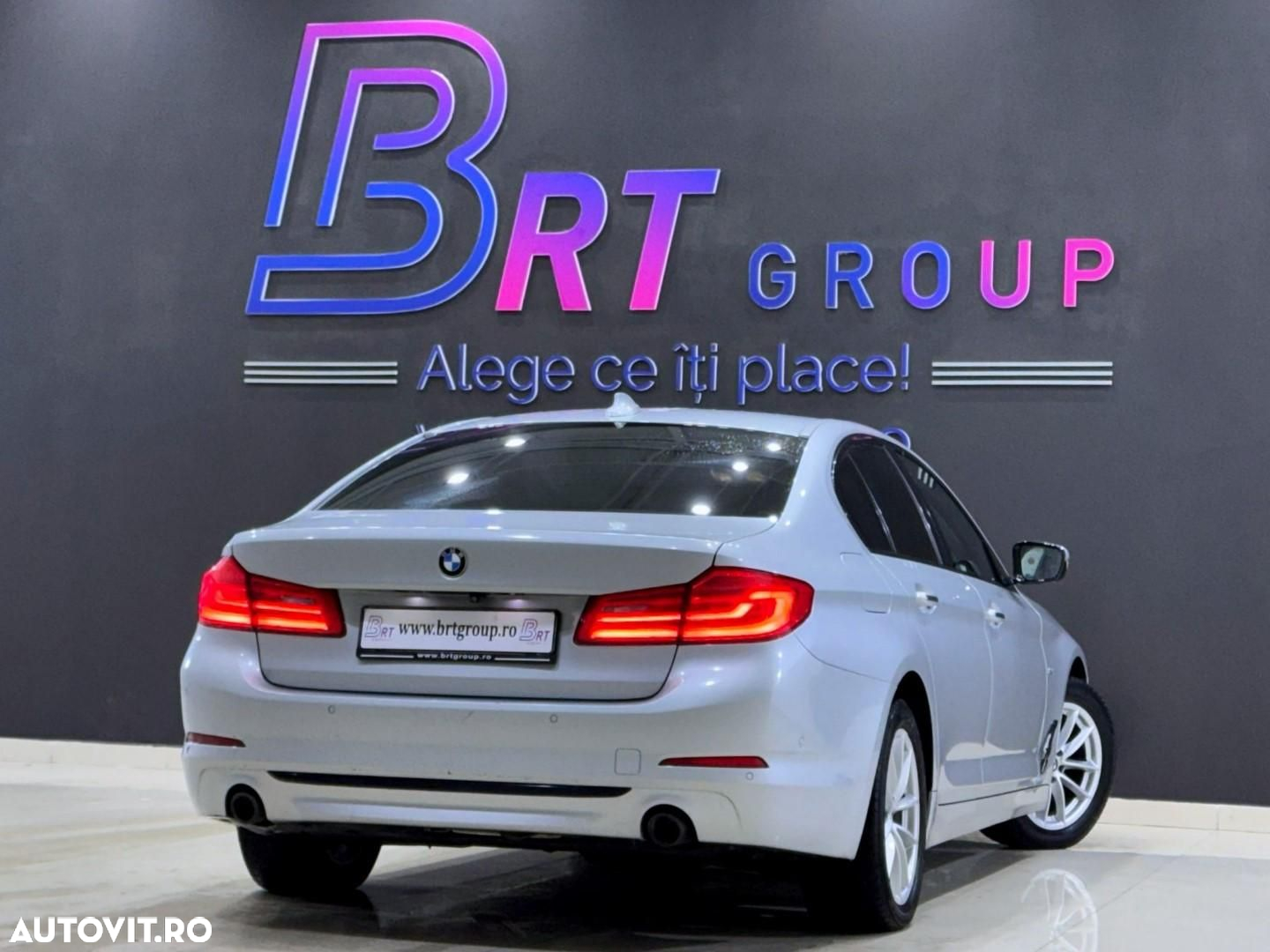 BMW Seria 5 520d Aut. Sport Line - 5