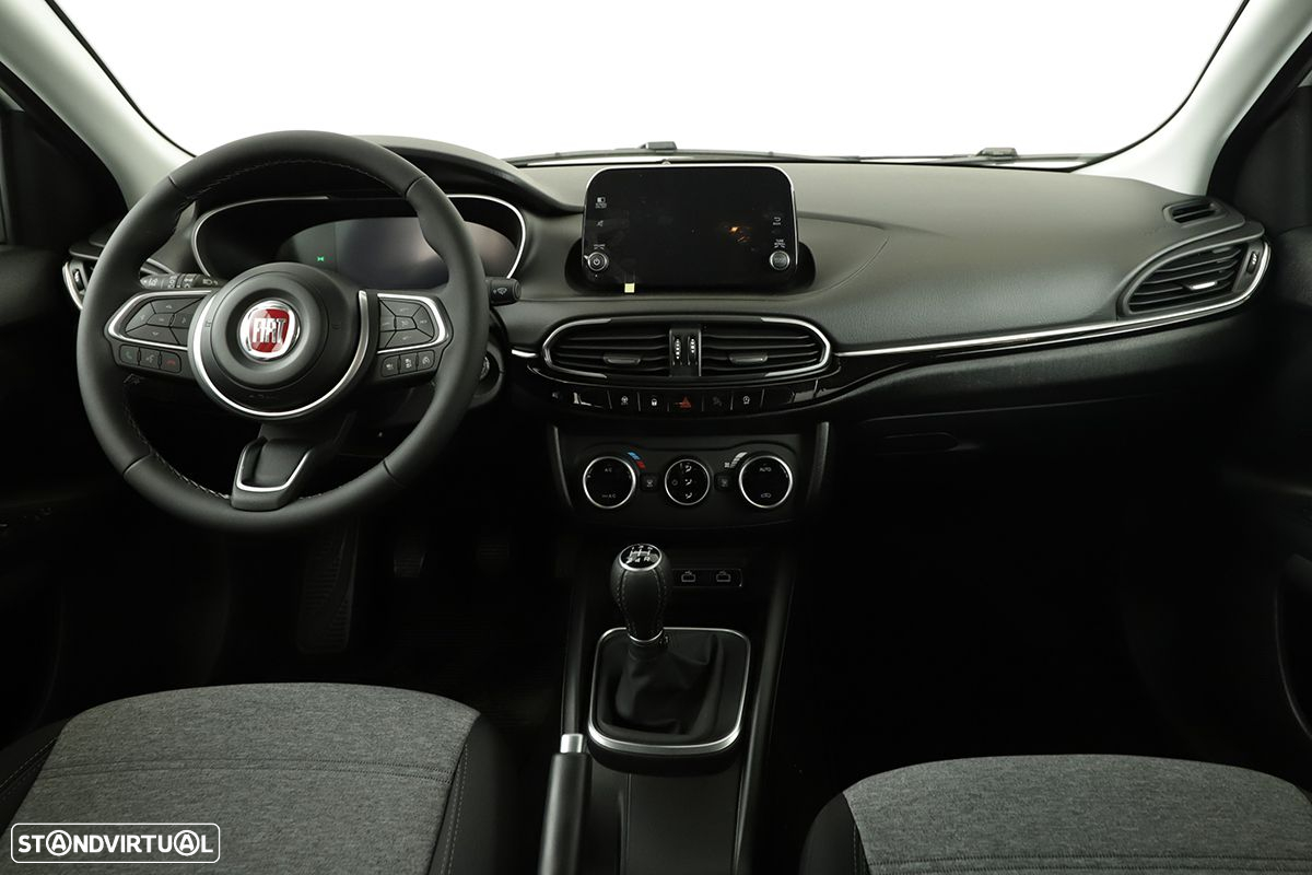 Fiat Tipo Cross 1.0 GSE T3 - 8