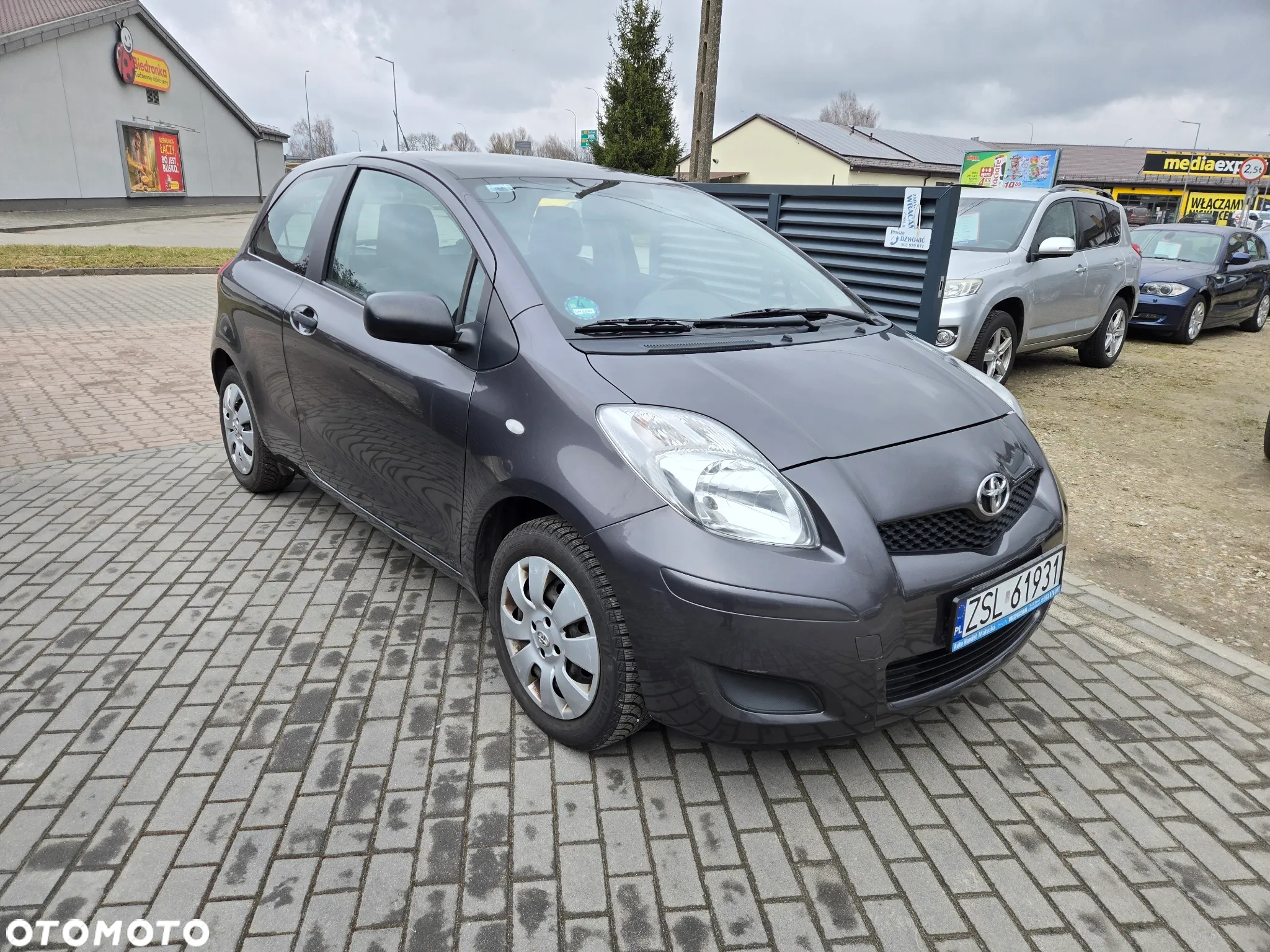 Toyota Yaris 1.0 Active - 3