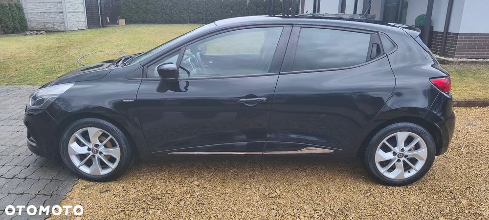 Renault Clio 1.2 16V Limited - 8