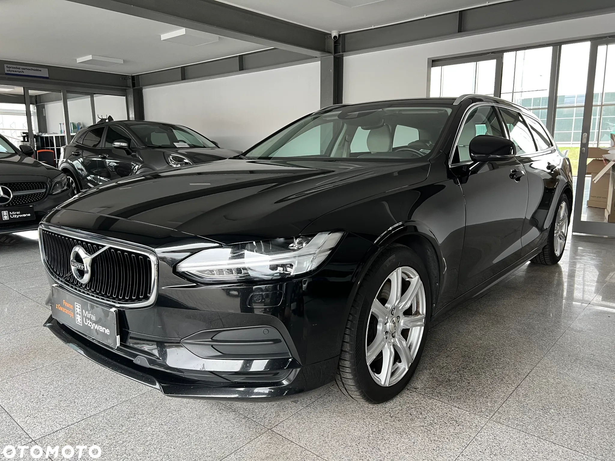 Volvo V90 T4 Momentum Pro - 6
