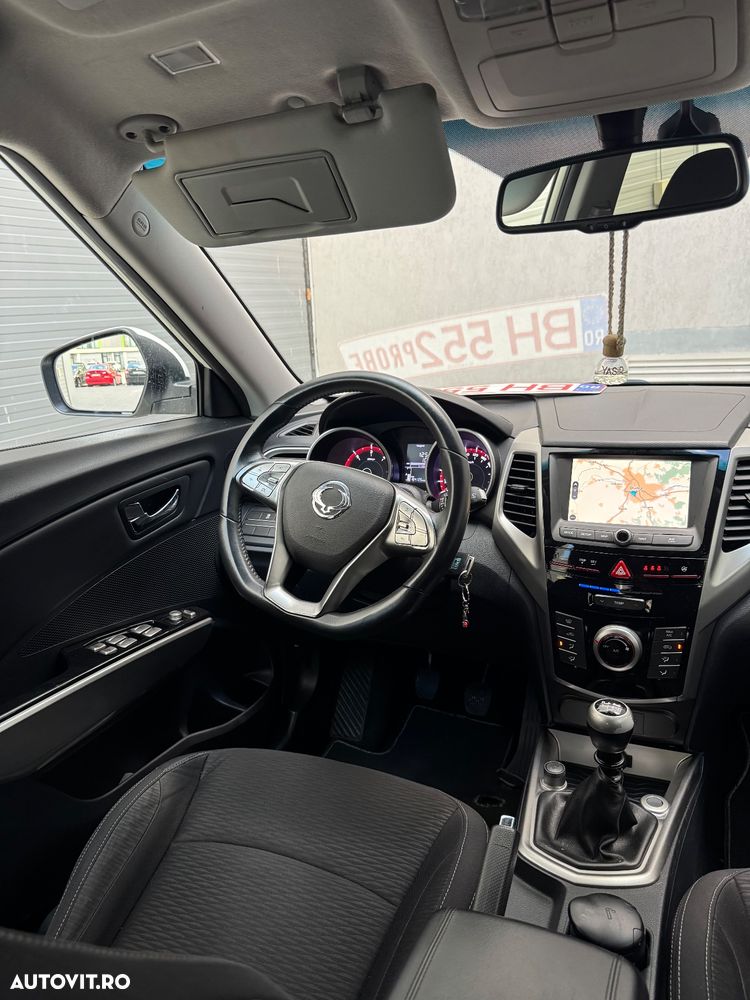 SsangYong Tivoli - 16