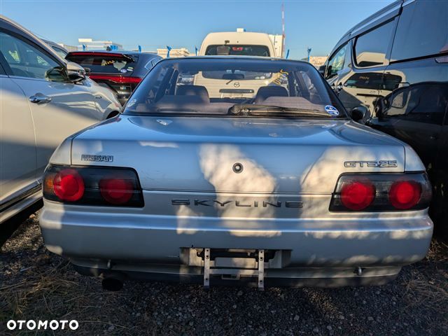 Nissan Skyline - 5
