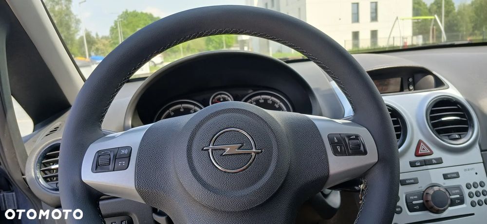 Opel Corsa 1.2 16V Enjoy - 15