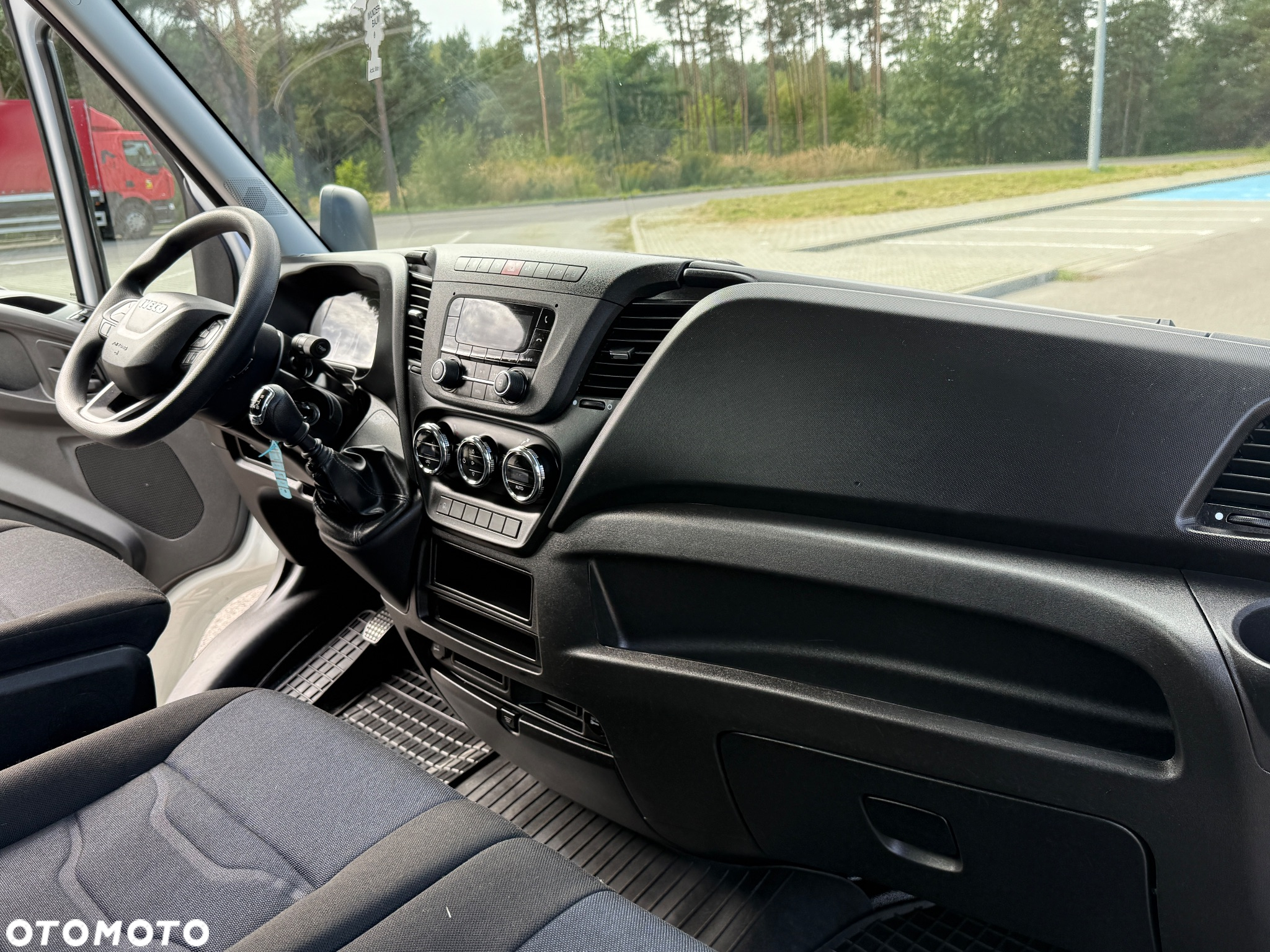 Iveco DAILY 35-180 3.0 HPI 180KM WYWROTKA 3-stronna ! 78 tyś km! Resor +Poduszka! HAK!!! - 20