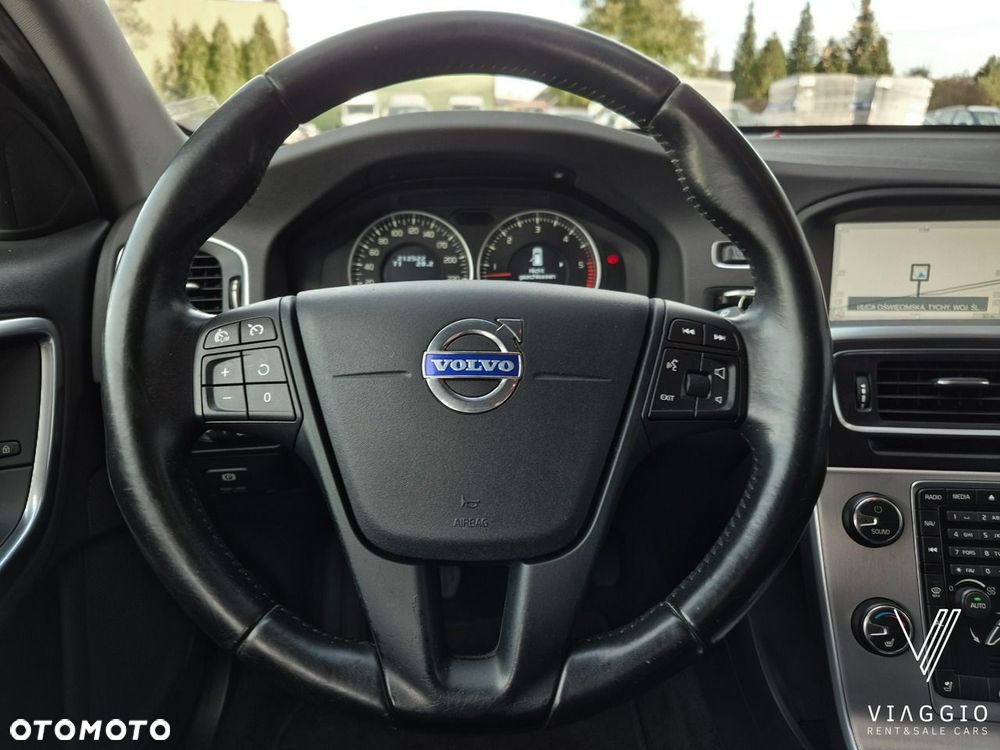 Volvo V60 - 17