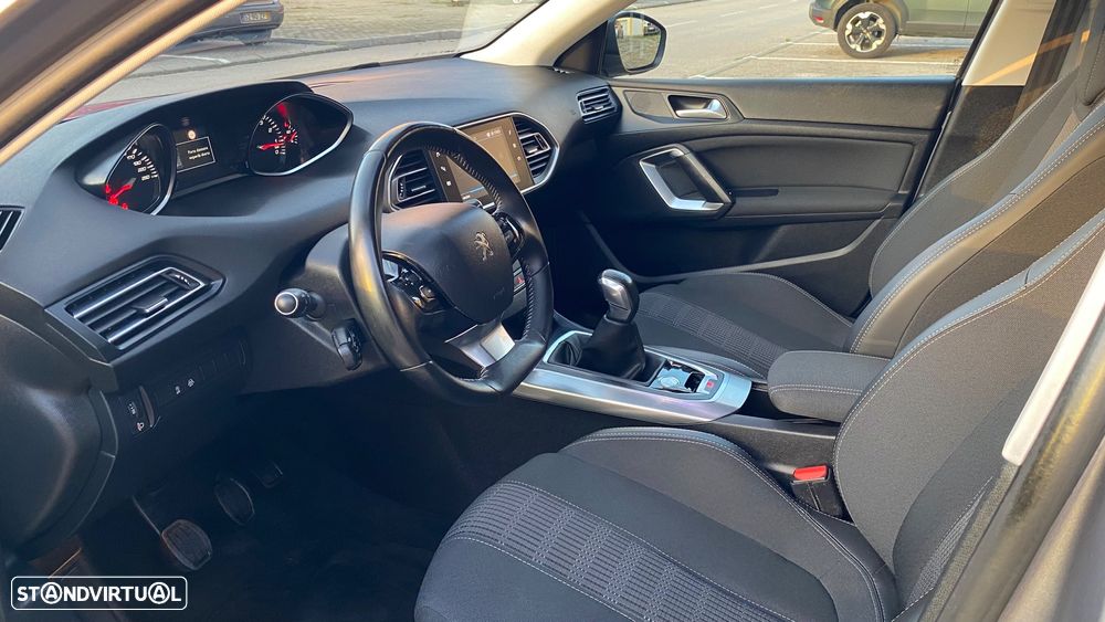 Peugeot 308 PureTech 110 Stop & Start Allure - 8