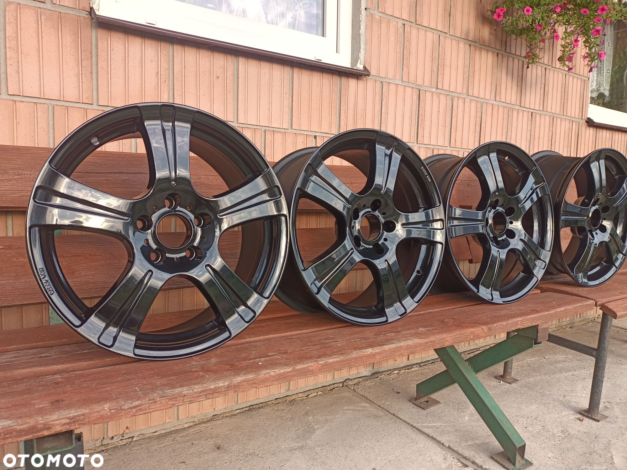 Felgi 5x112 R17 Vw Audi Mercedes - 2
