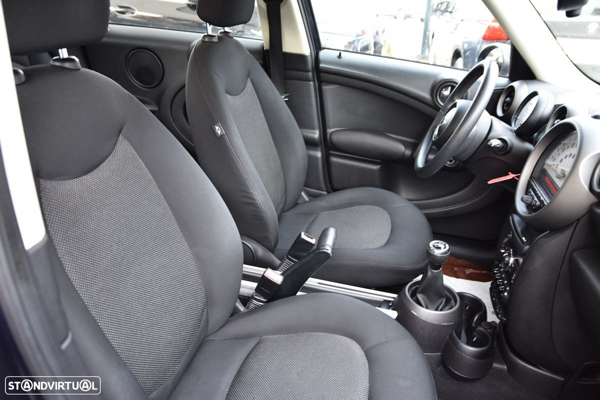 MINI Countryman Cooper D - 22