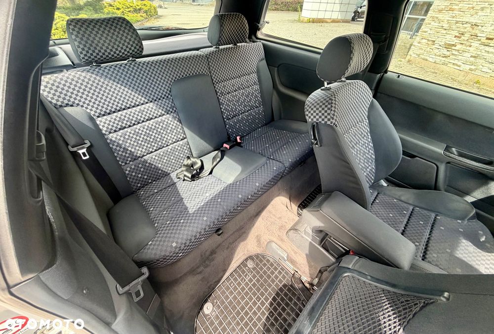 Audi A3 3-drzwiowe 1.9 TDI Ambiente - 22