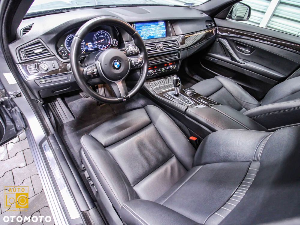 BMW Seria 5 528i xDrive Luxury Line - 17