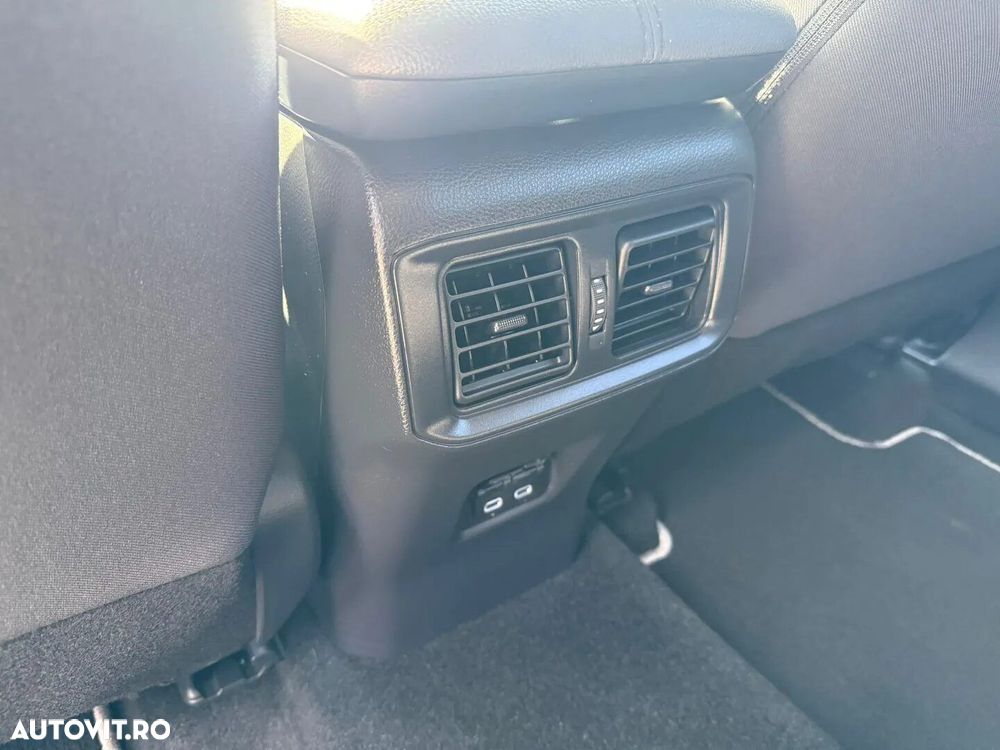 Toyota RAV4 - 23