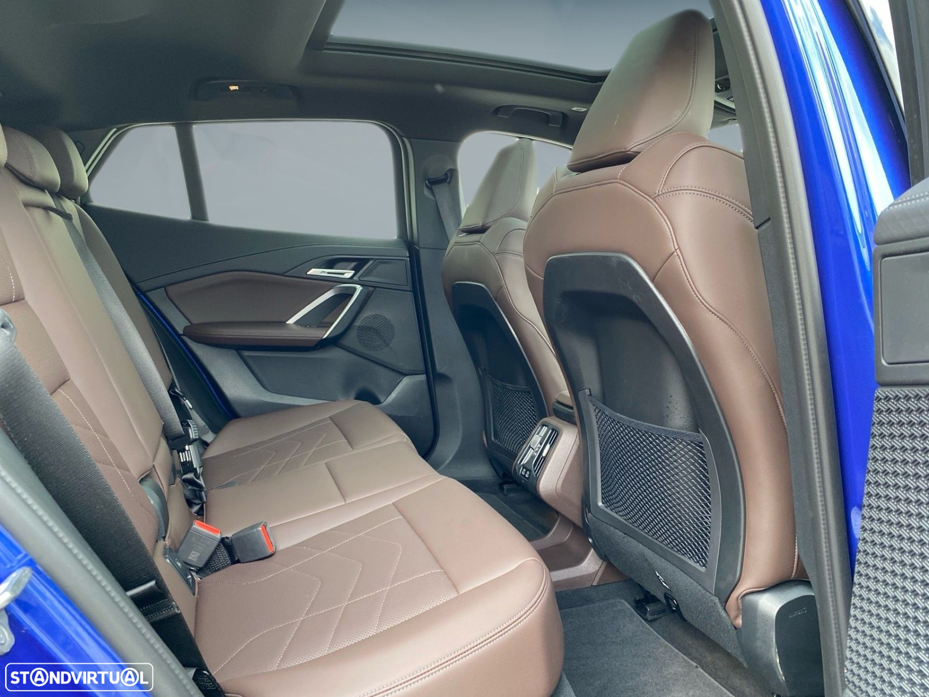 BMW iX2 eDrive20 Pack Desportivo M - 21
