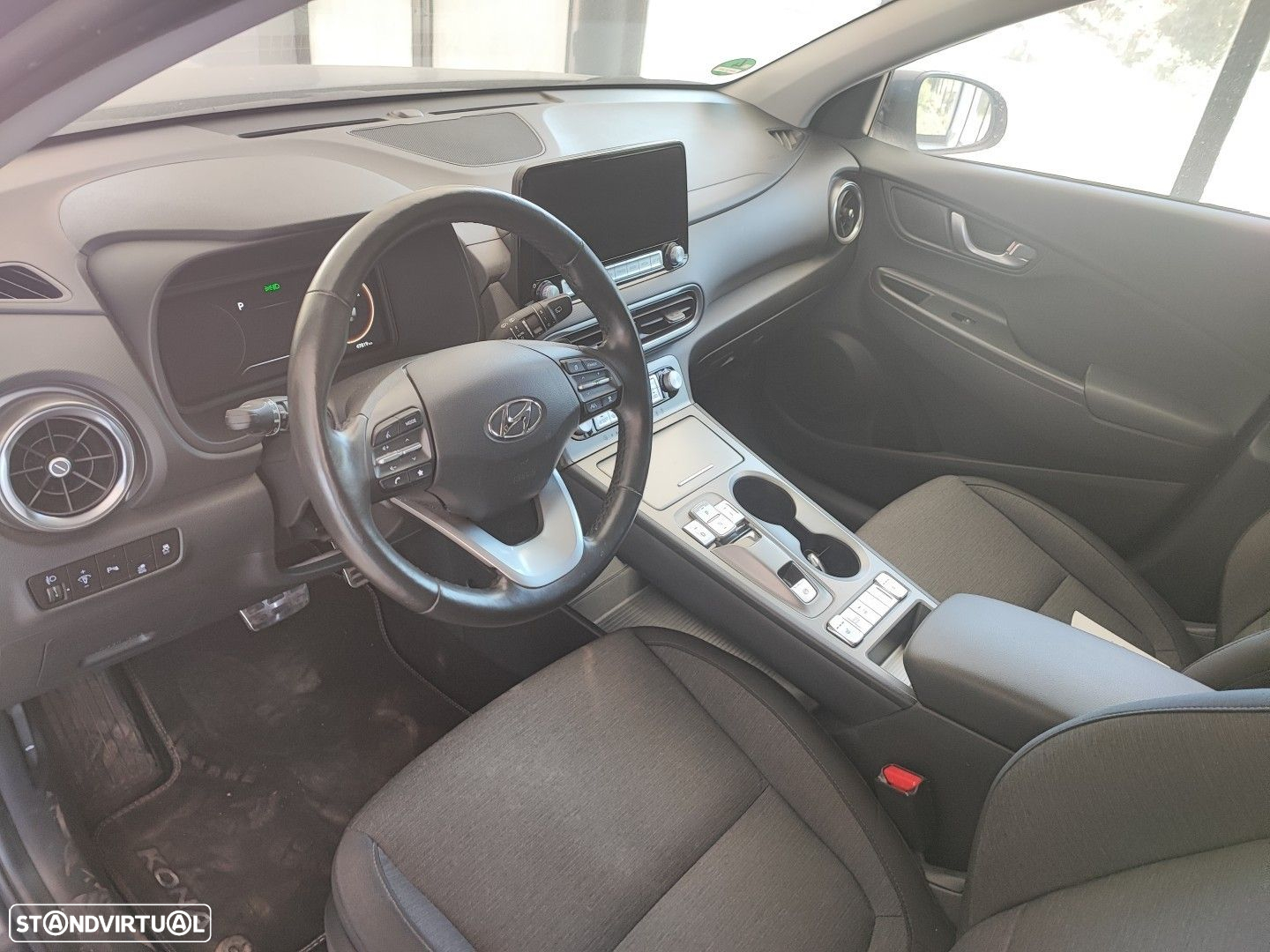 Hyundai Kauai EV 64 kWh Vanguard+TMS - 3