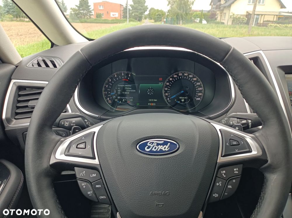 Ford S-Max 2.0 TDCi Titanium PowerShift - 19