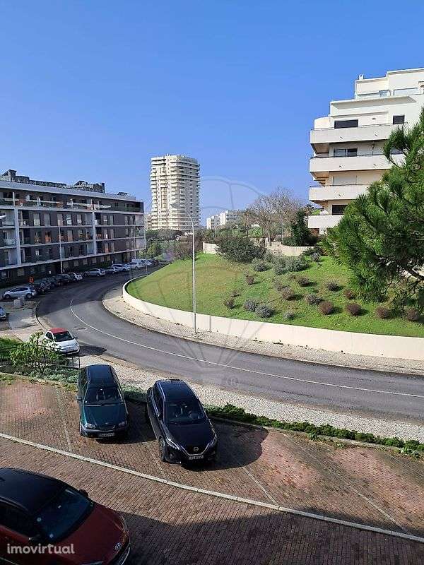 Apartamento T2 para arrendamento - Grande imagem: 2/23