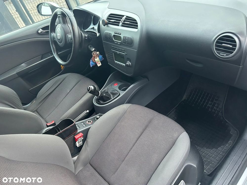 Seat Leon 1.9 TDI DPF Stylance - 8