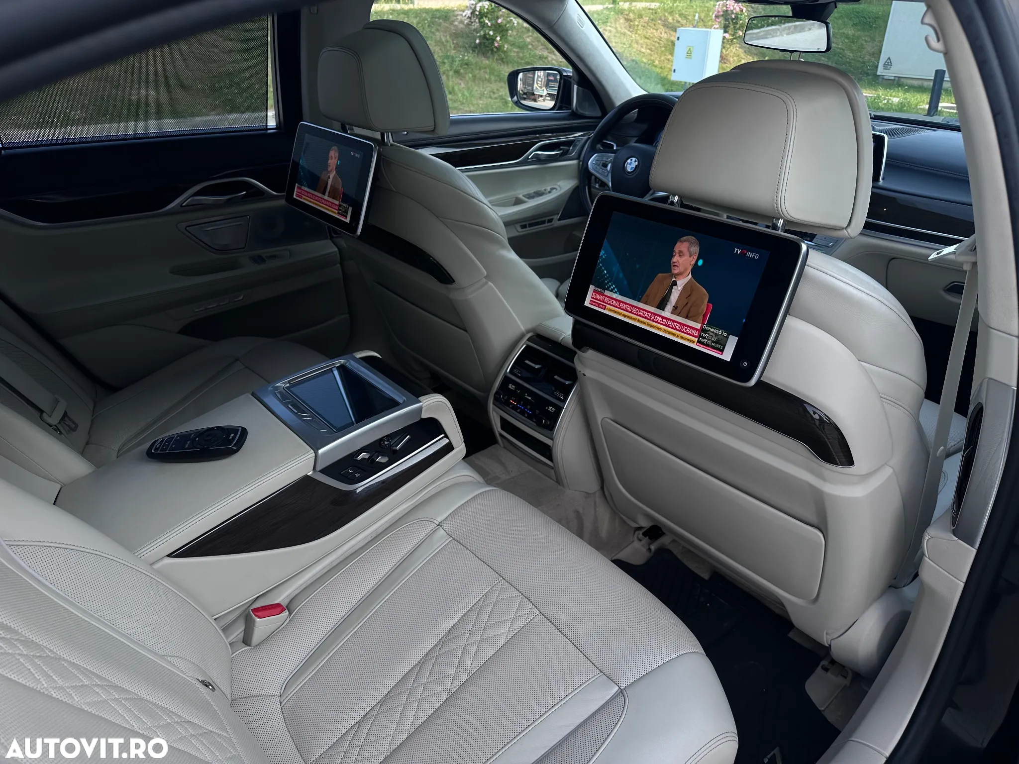 BMW Seria 7 740d xDrive - 16