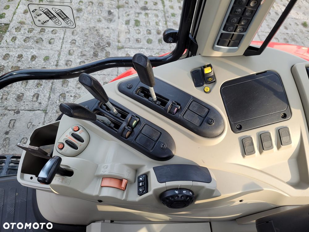 Massey Ferguson 5610 - 13