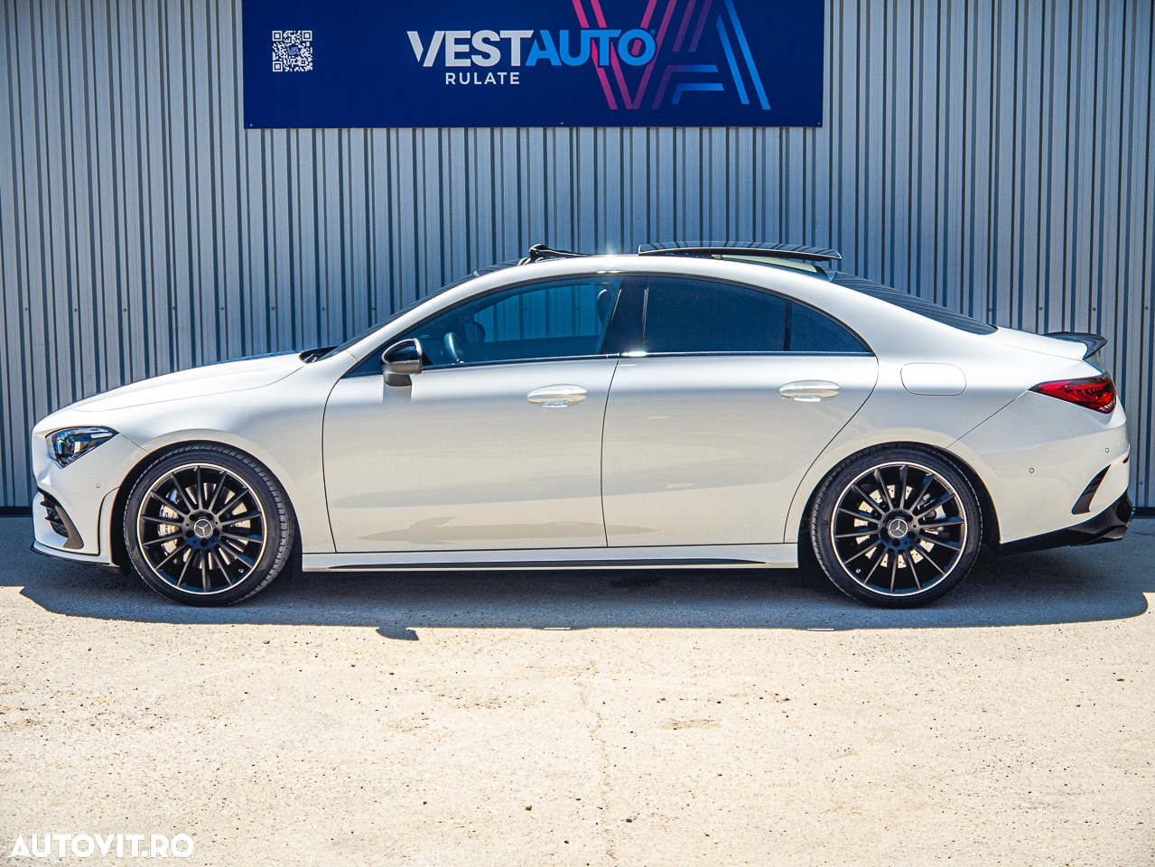 Mercedes-Benz CLA AMG 35 4Matic AMG Speedshift 7G-DCT - 16