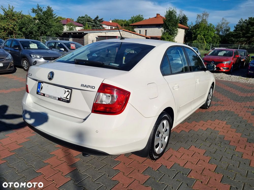 Skoda RAPID 1.2 TSI Active - 6