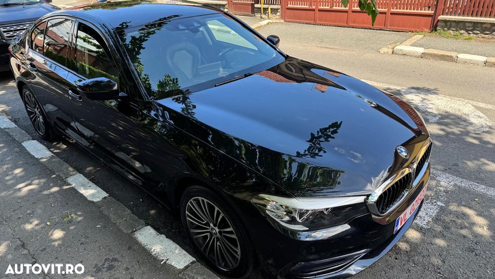 BMW Seria 5 520d Sport Line - 8