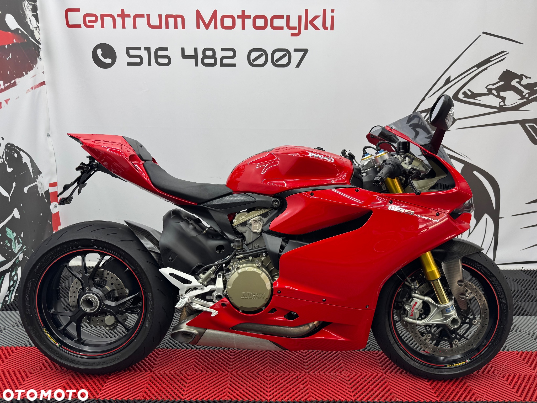 Ducati 1199 Panigale - 2