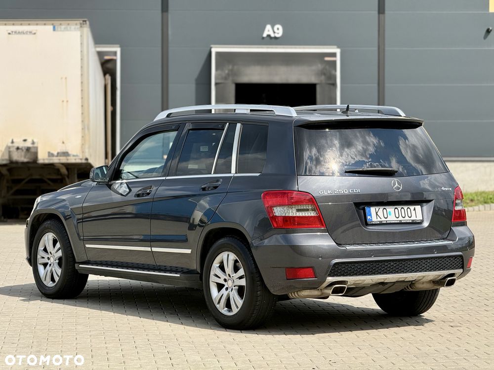 Mercedes-Benz GLK - 3