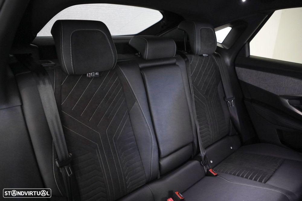 Peugeot 3008 1.2 Hybrid GT e-DCS6 - 15