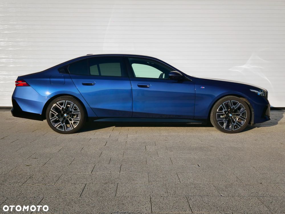 BMW Seria 5 520d - 8