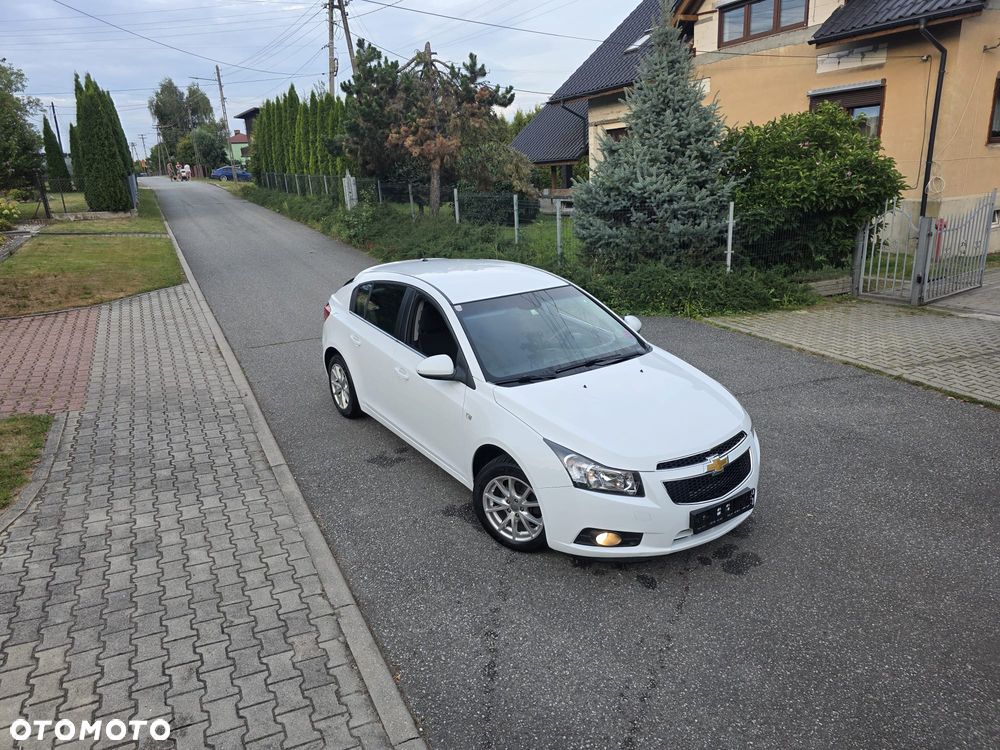 Chevrolet Cruze 1.6 LT+ - 36